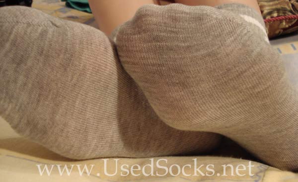 feet scented socks